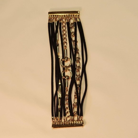Magnet Bracelet Goldtone/Black - Picture 2 of 5